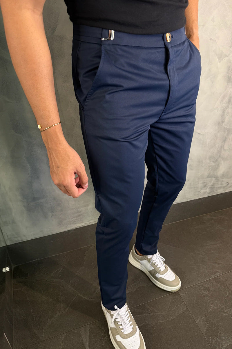 COMPRE 1 LEVE 3 - Calça Alfaiataria Mônaco com Ajuste!