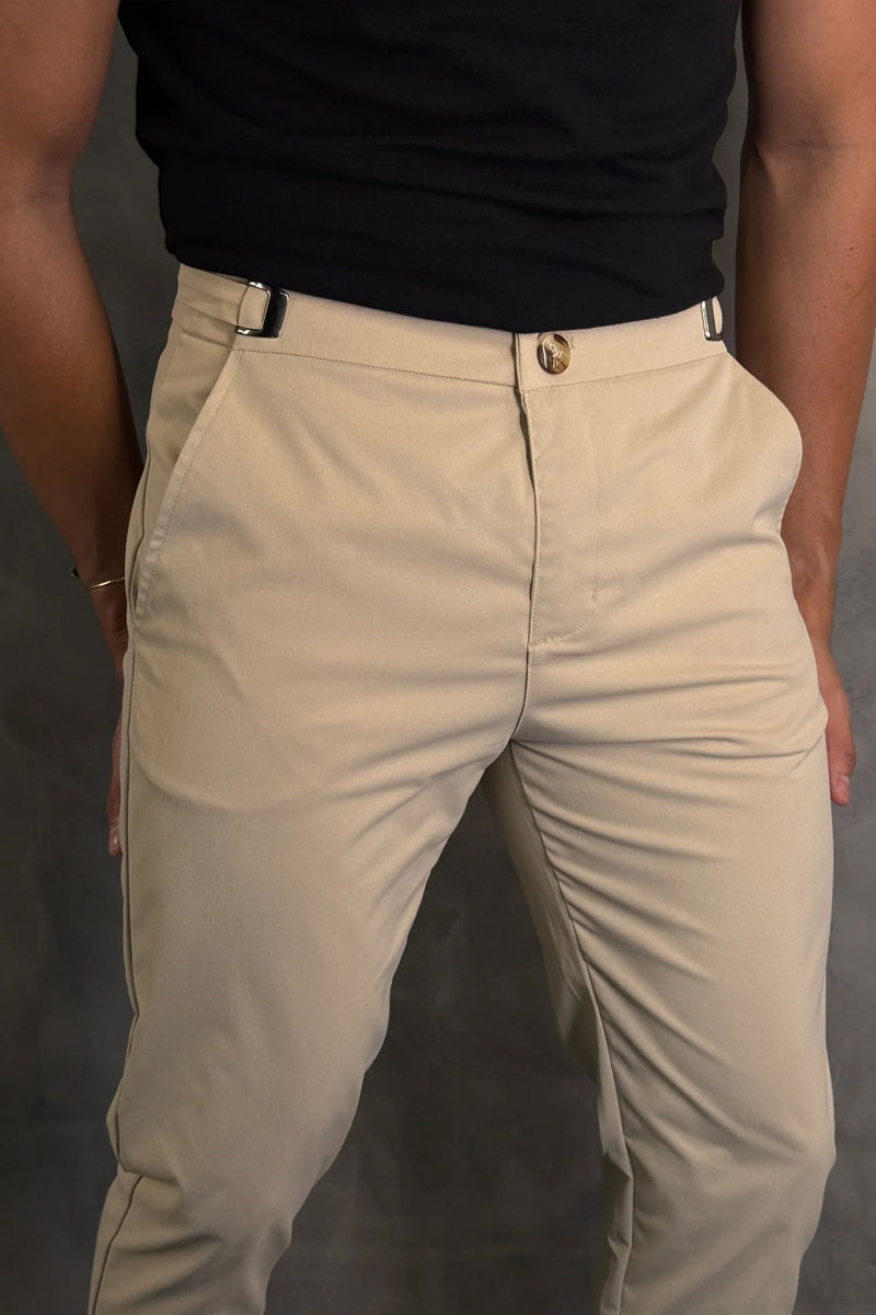 COMPRE 1 LEVE 3 - Calça Alfaiataria Mônaco com Ajuste!